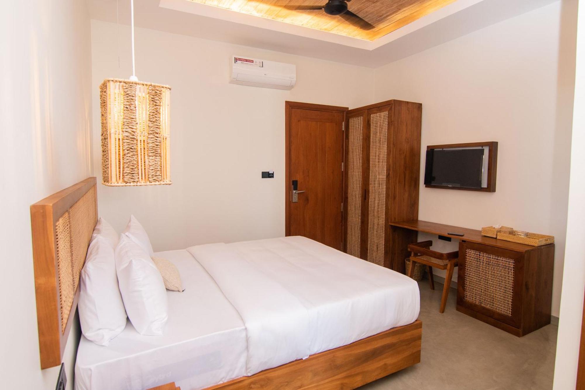 Azuri Bay Hotel กอลล์ ภายนอก รูปภาพ